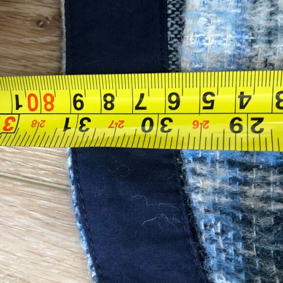Urban Outfitters Blue White Plaid Shacket Boxy Oversized Wool Jacket Sz Small - Picture 14 of 15